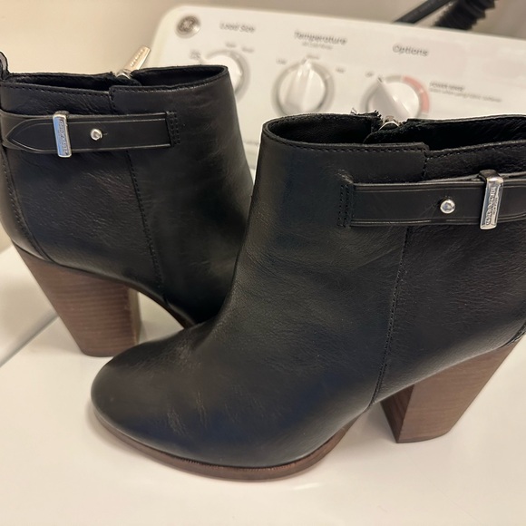 Coach zip ankle booties size 8 - Picture 5 of 11